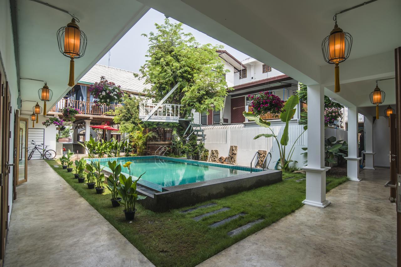 Garden Yard Inn Chiangmai Чиангмай Экстерьер фото