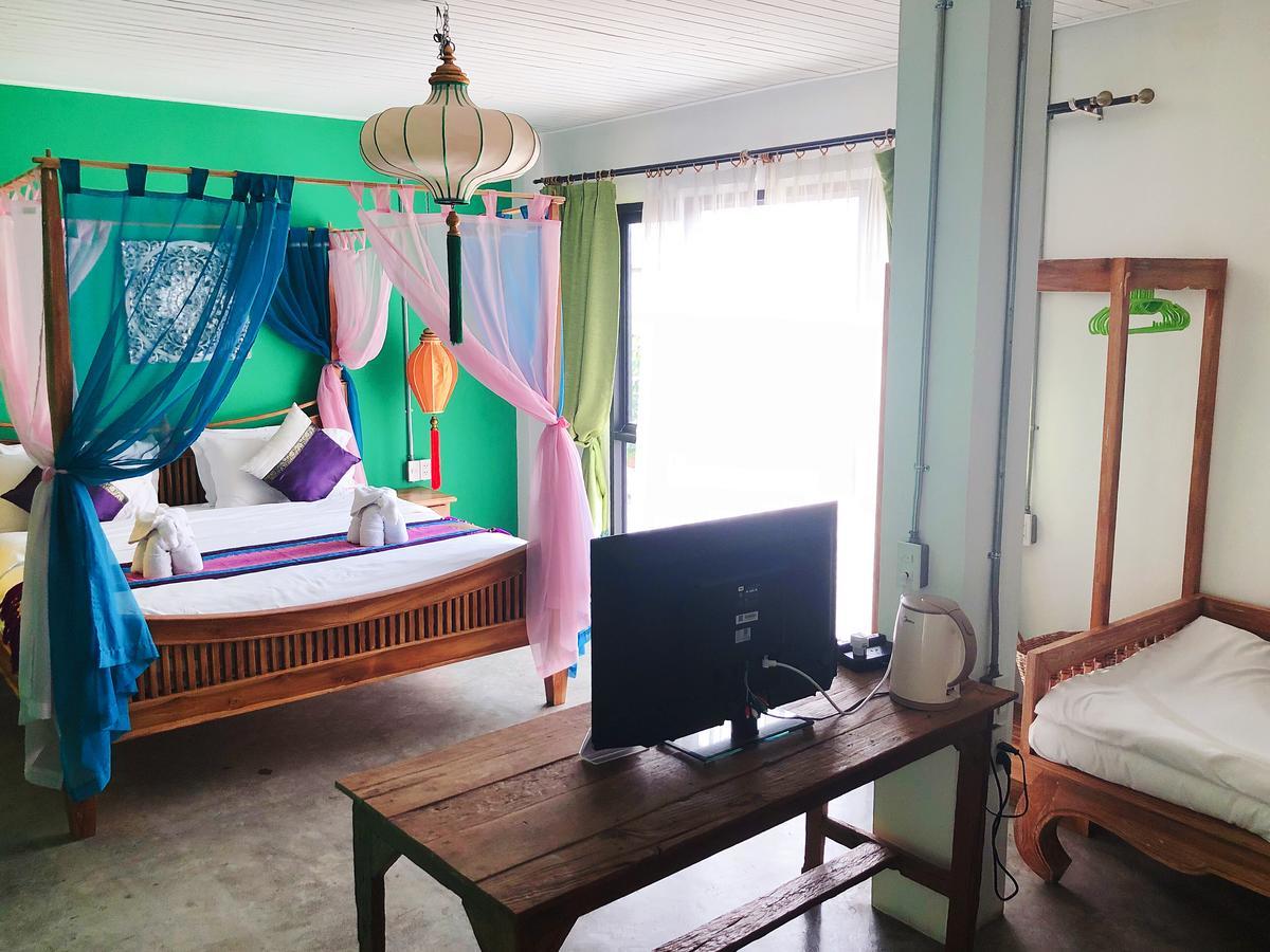 Garden Yard Inn Chiangmai Чиангмай Экстерьер фото